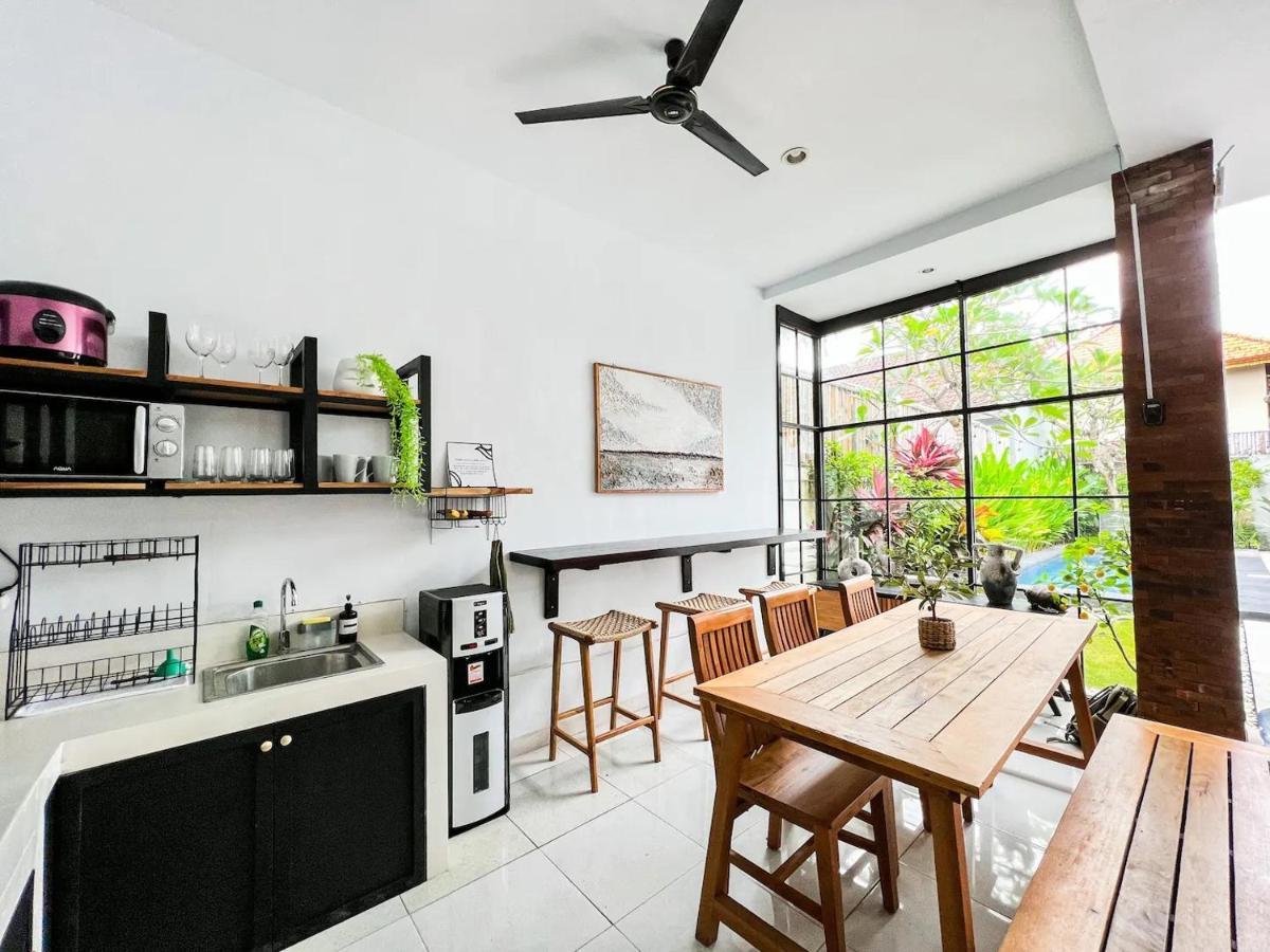 Island Boy Guest House Canggu Zewnętrze zdjęcie